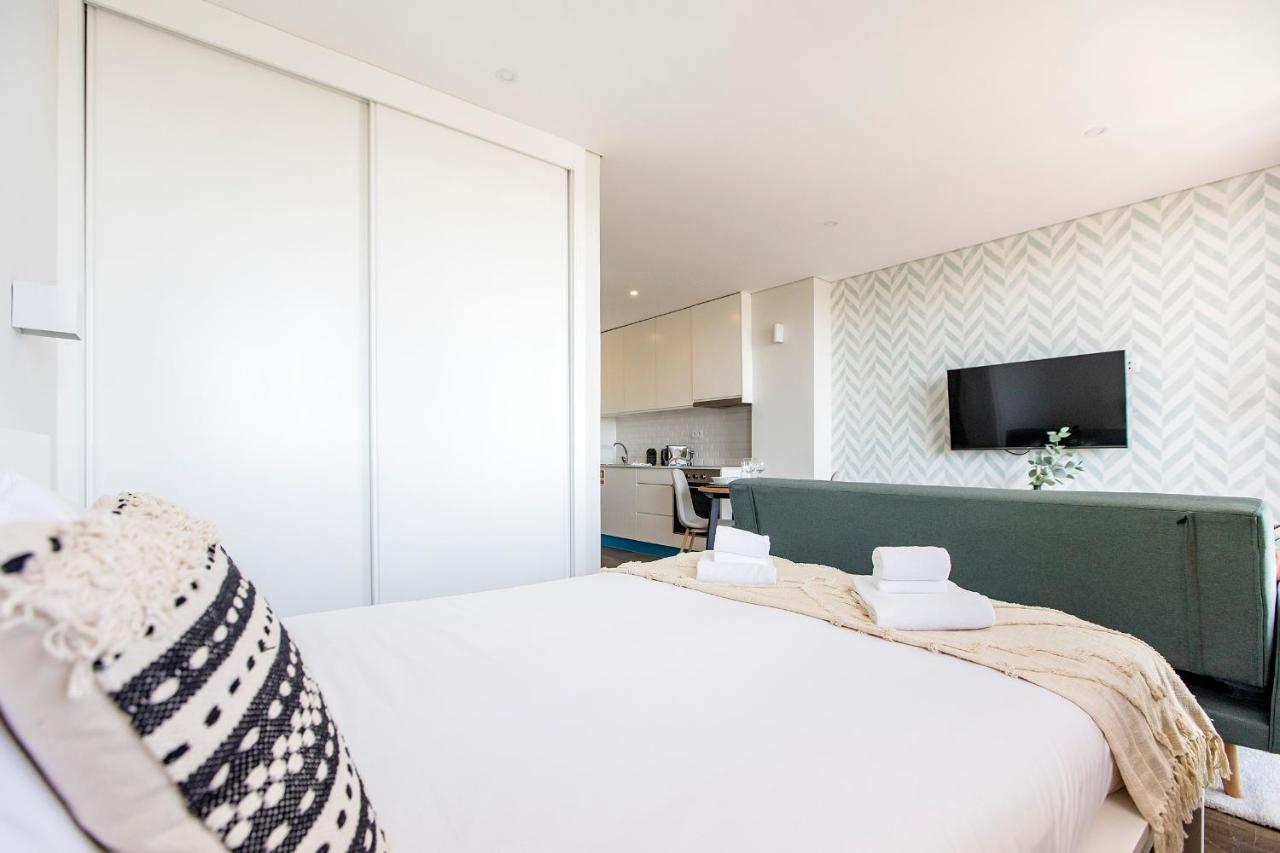 Elegant Studio W/ Ac & Balcony By Lovelystay Πόρτο Εξωτερικό φωτογραφία