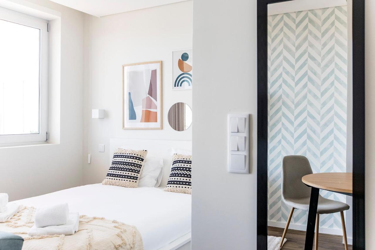 Elegant Studio W/ Ac & Balcony By Lovelystay Πόρτο Εξωτερικό φωτογραφία
